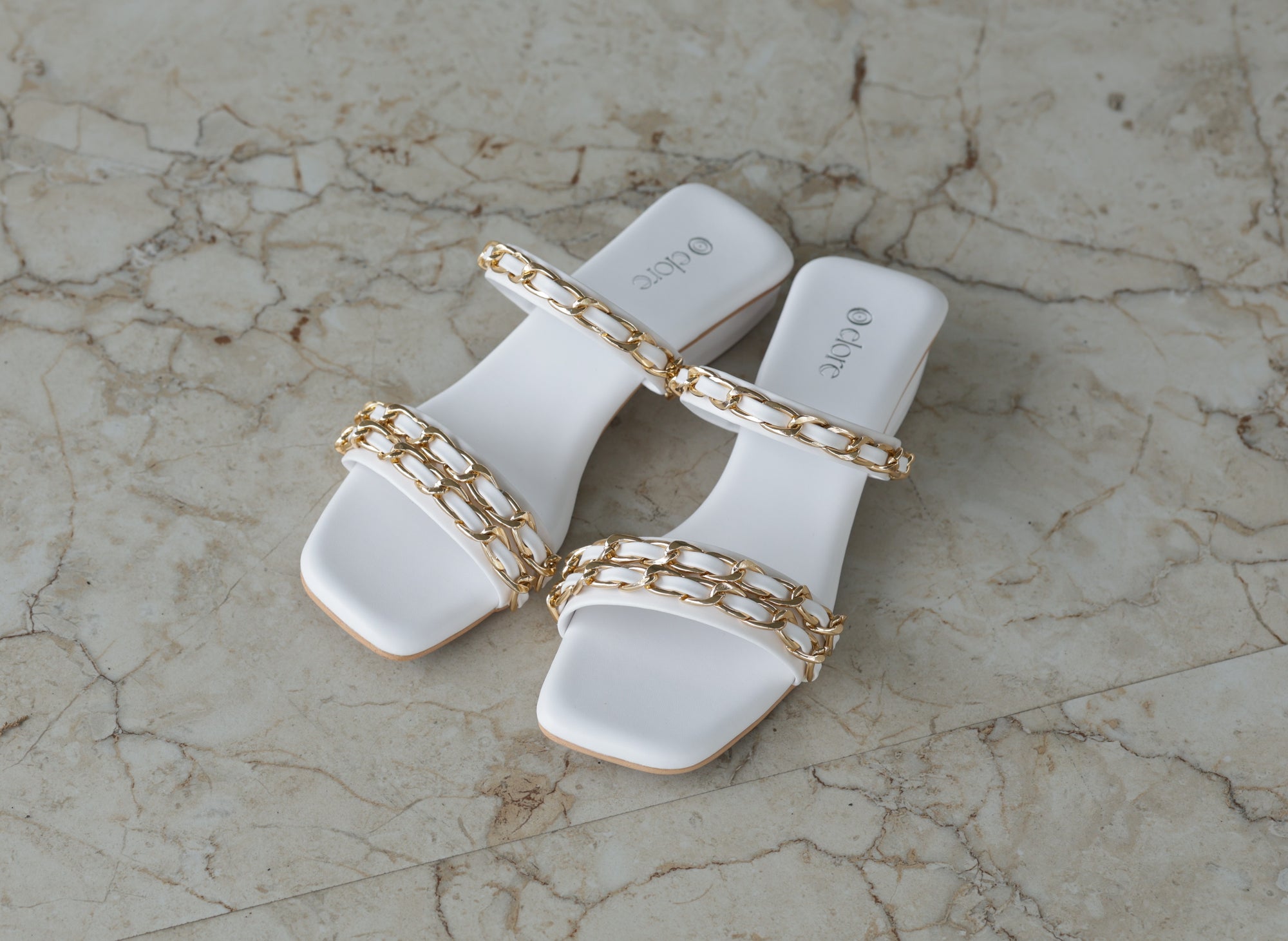 Aurelia chain heels
