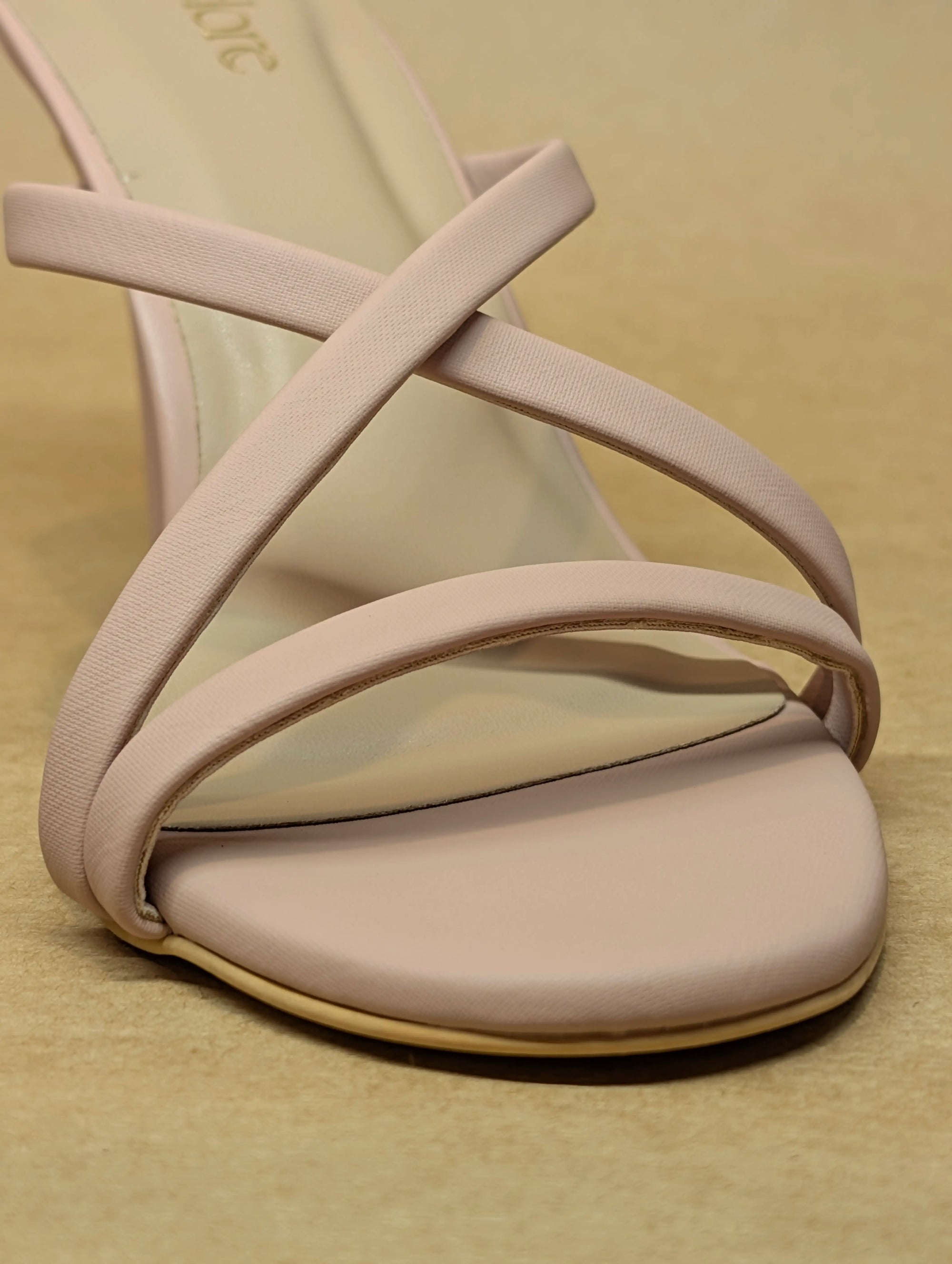 Aeris Heels