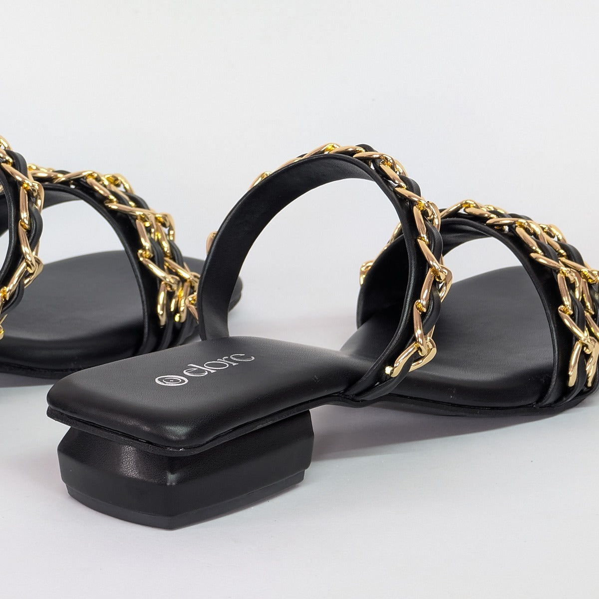 Aurelia chain heels