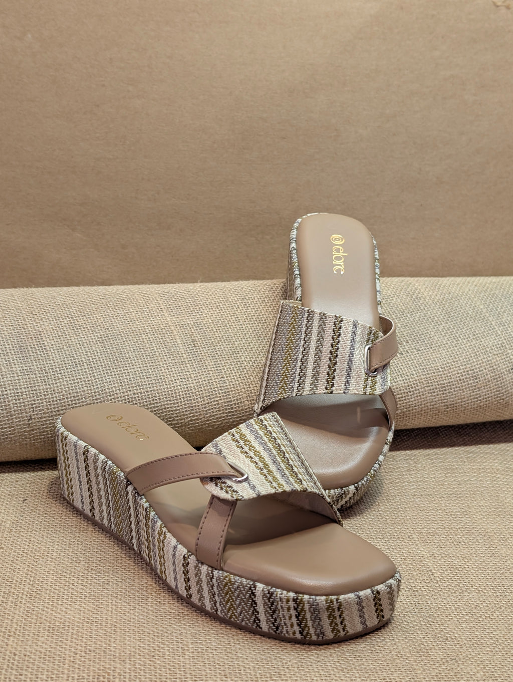 Terra weave wedges